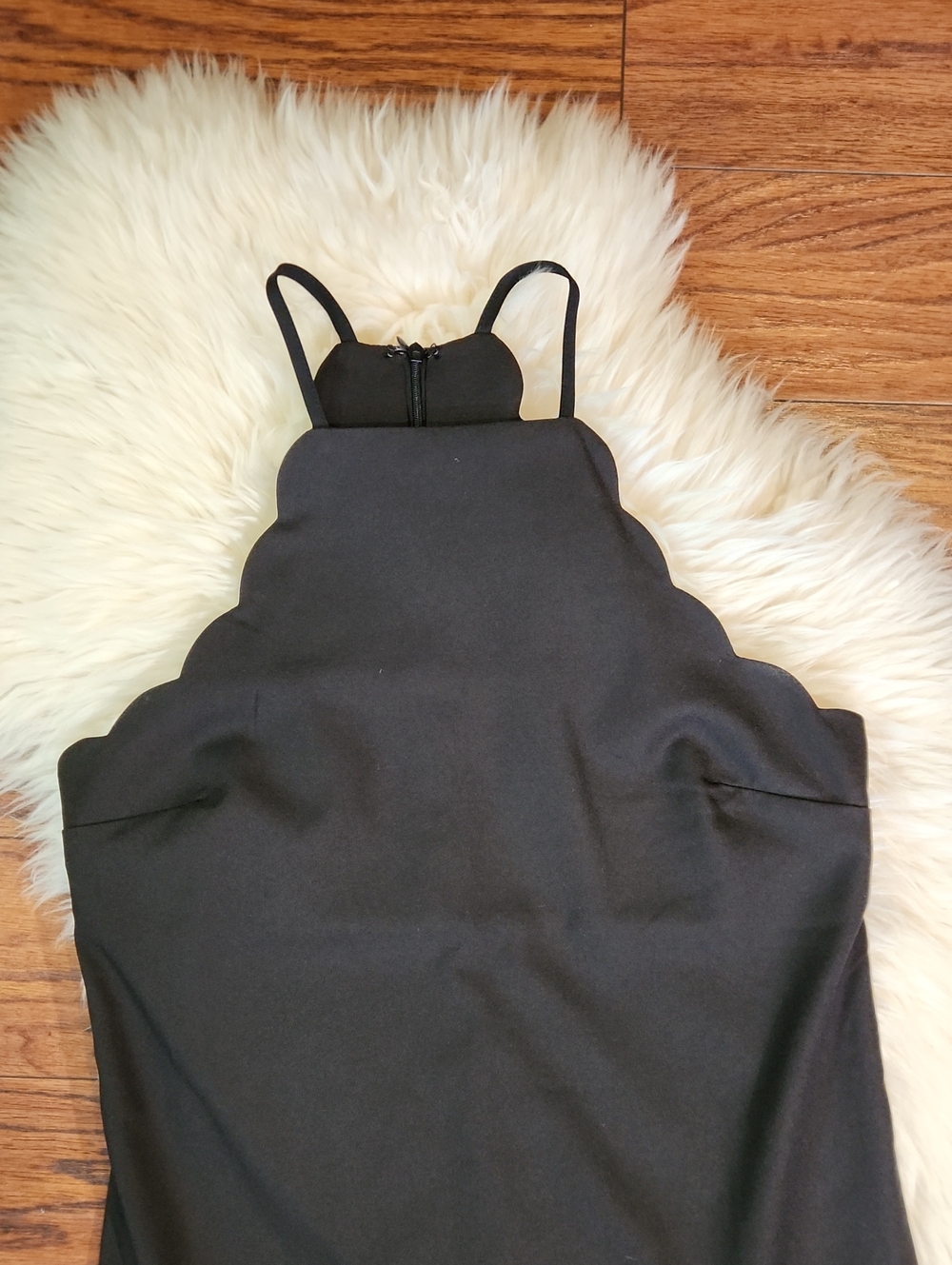 Lulu's Little Black Dress - Picture 2 of 5